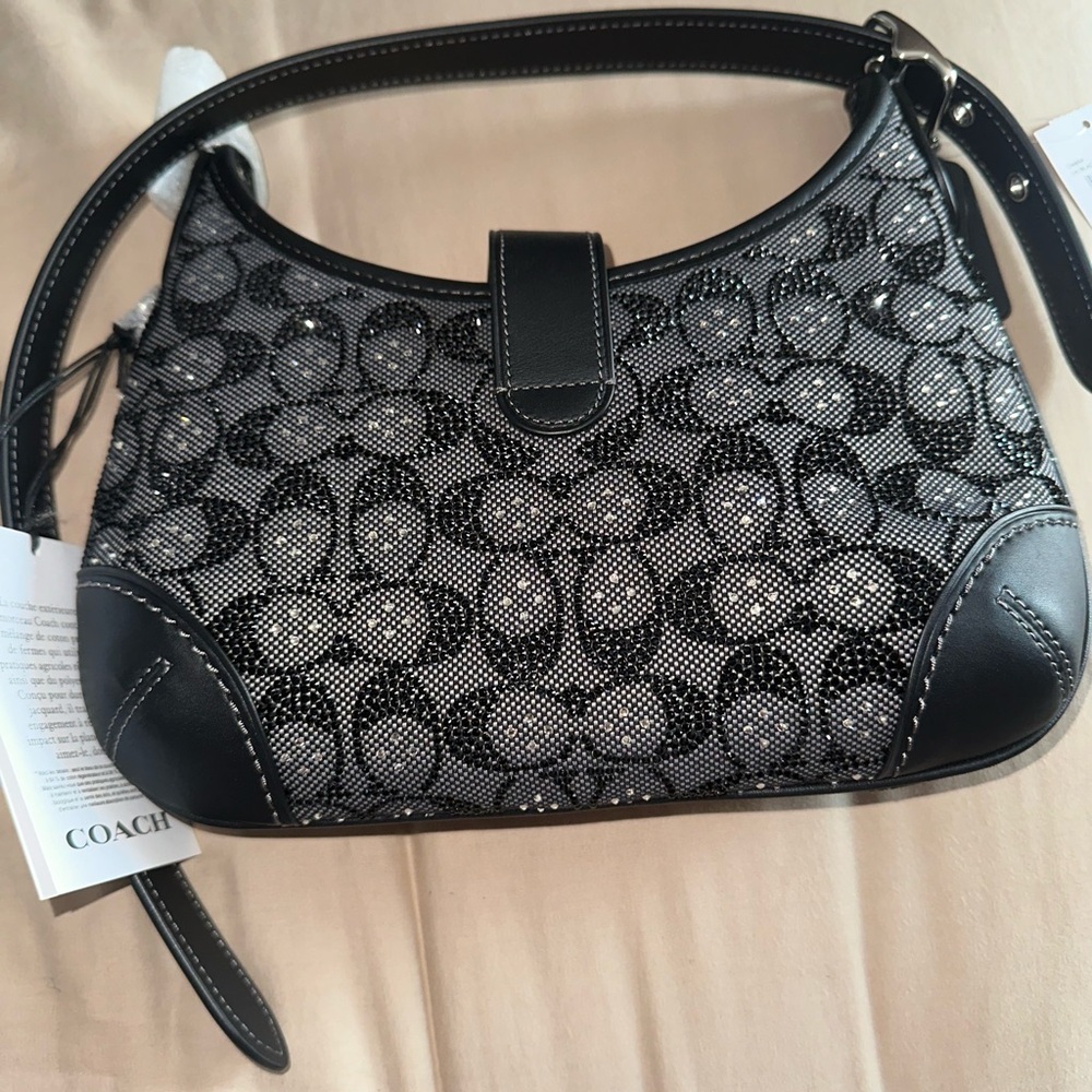 Coach Hampton Hobo in Black Crystal Signature Jacquard - Picture 2 of 4